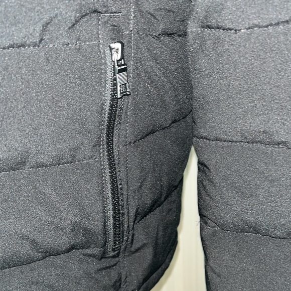 NAUTICA Men's Jacket Medium BLACK Water Resistant Lightweight Puffed size Medium - Picture 4 of 10